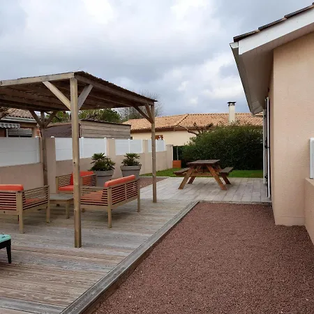 Les Landes Du Medoc Nyaraló